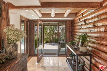 Studio Road, West Hills, California 91304