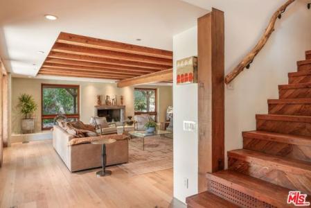 Studio Road, West Hills, California 91304