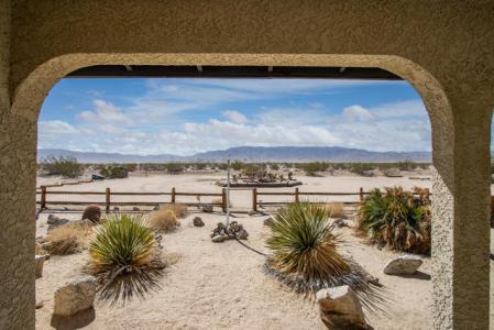 Nandina Street, 29 Palms, Kaliforniya 92277, Amerika Birleşik Devletleri