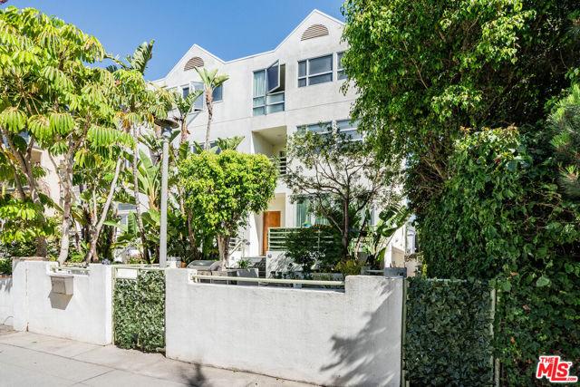 Voyage Street, Marina Del Rey, California 90292