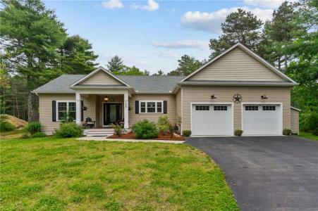 106 White Pines Trail, Charlestown, RI 02813, USA