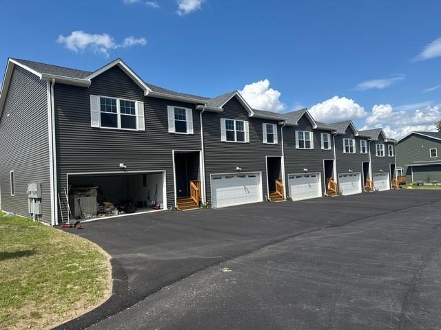 99 Ayda Rose Avenue, West Warwick, Rhode Island 02893, HOA KỲ