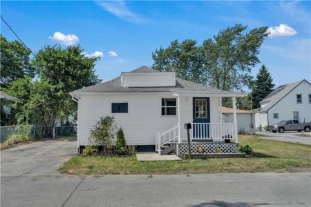 15 Maplewood Avenue, Warwick, RI 02889, USA