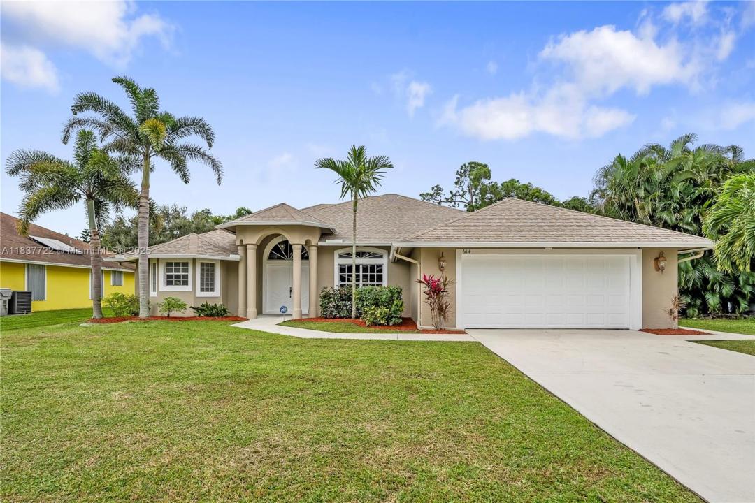 614 SW Twig Ave, Port St. Lucie, Floride 34983, États-Unis