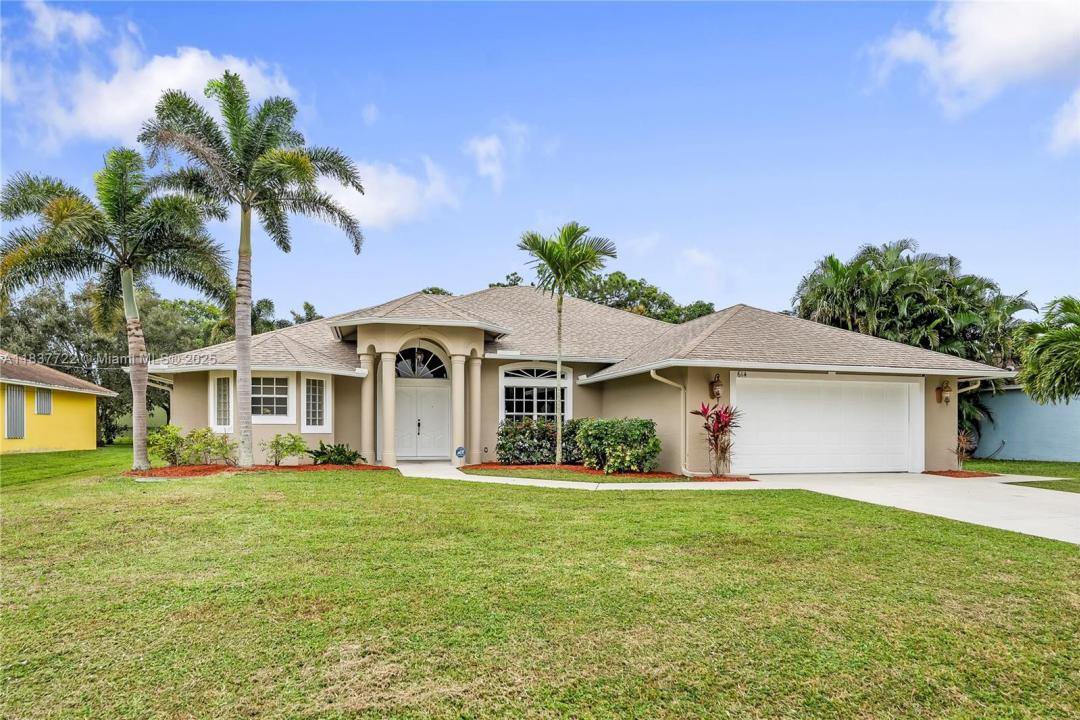 614 SW Twig Ave, Port St. Lucie, Floride 34983, États-Unis