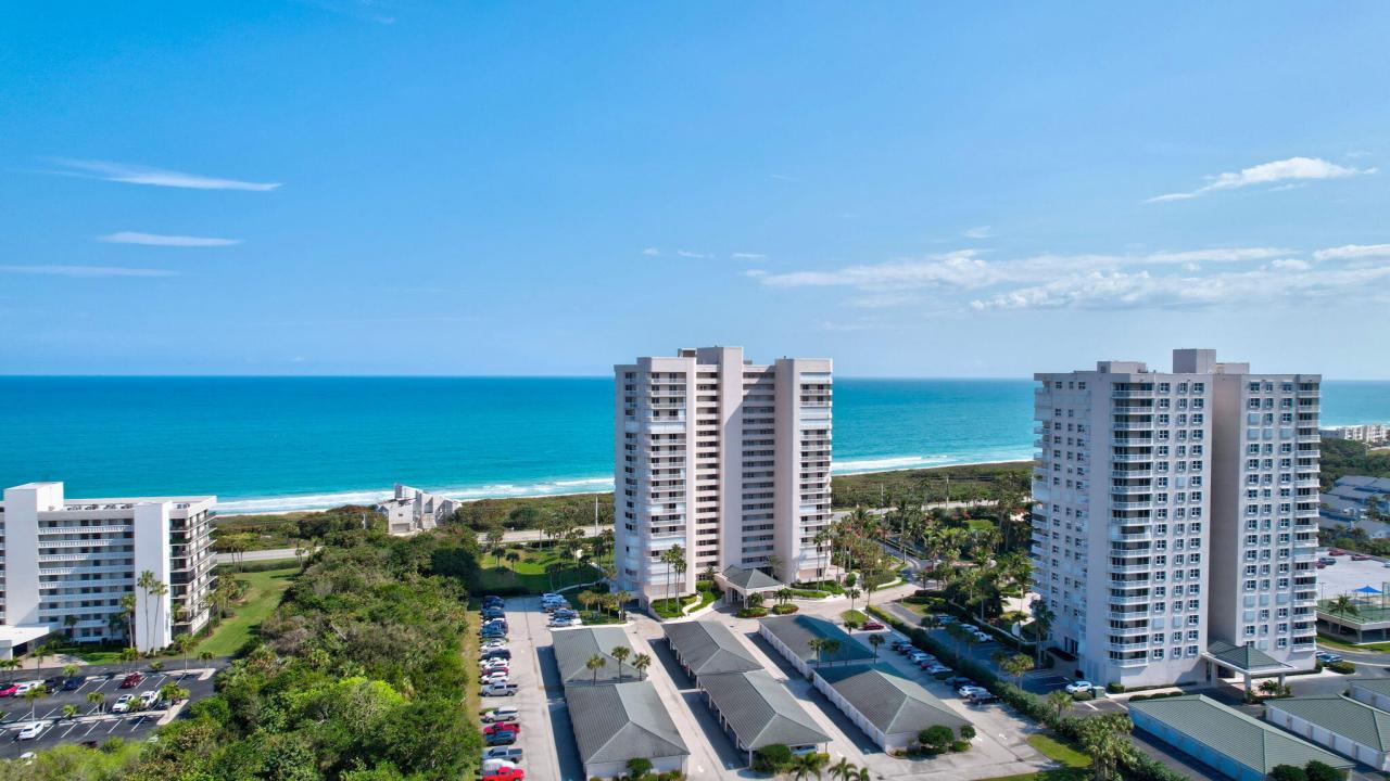5051 North Highway A1a Penthouse 2-3, ATLANTIC VIEW, Hutchinson Island, Flórida 34949, Estados Unidos