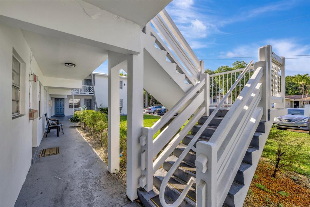 1916 SW 11th St, Fort Lauderdale, Florida 33312