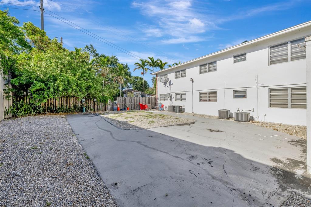 1916 SW 11th St, Fort Lauderdale, Florida 33312