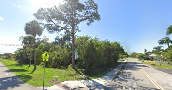5120 SE Jack Ave, Stuart, Florida 34997, Amerika Birleşik Devletleri