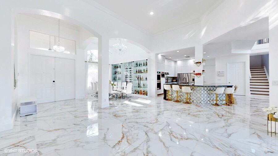 11910 Osprey Point Circle, Wellington, Florida 33449