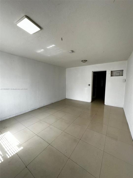4850 E 11th Ave #2, Hialeah, 플로리다 33013, 미국
