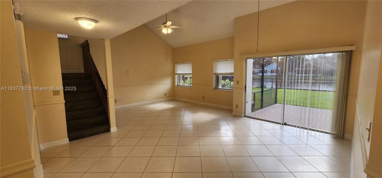 2957 Oak Park Cir, Davie, Floride 33328, États-Unis