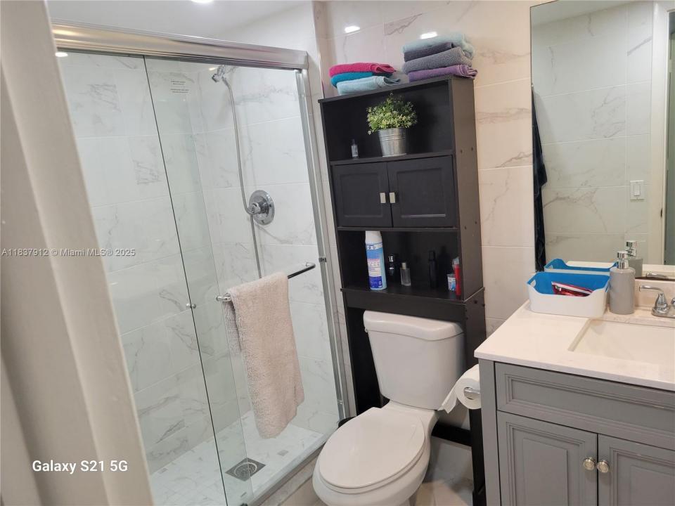 1849 S Ocean Dr 1407, Hallandale Beach, Florida 33009, Stati Uniti