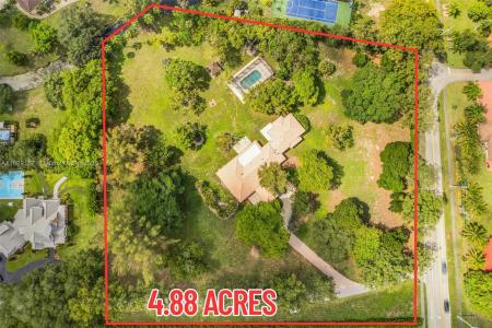 9750 NW 45th Mnr, Coral Springs, Florida 33065, USA