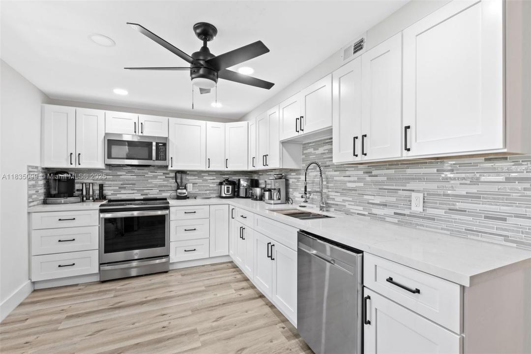 802 Cypress Grove Ln 409, Pompano Beach, Florida 33069, Estados Unidos