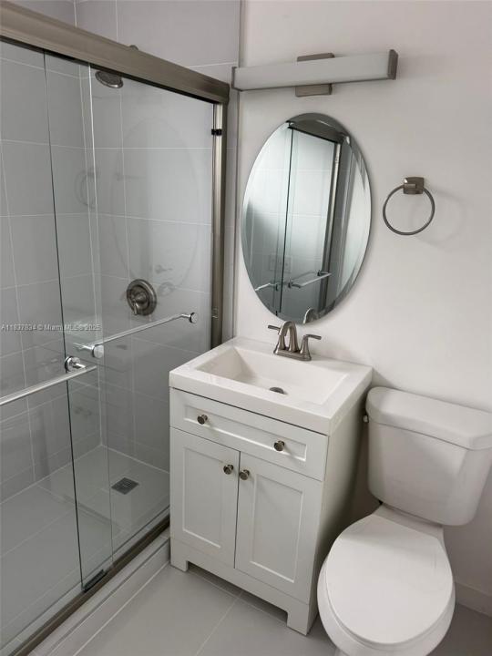 320 85th St 24, Miami Beach, فلوريدا 33141, الولايات المتحدة