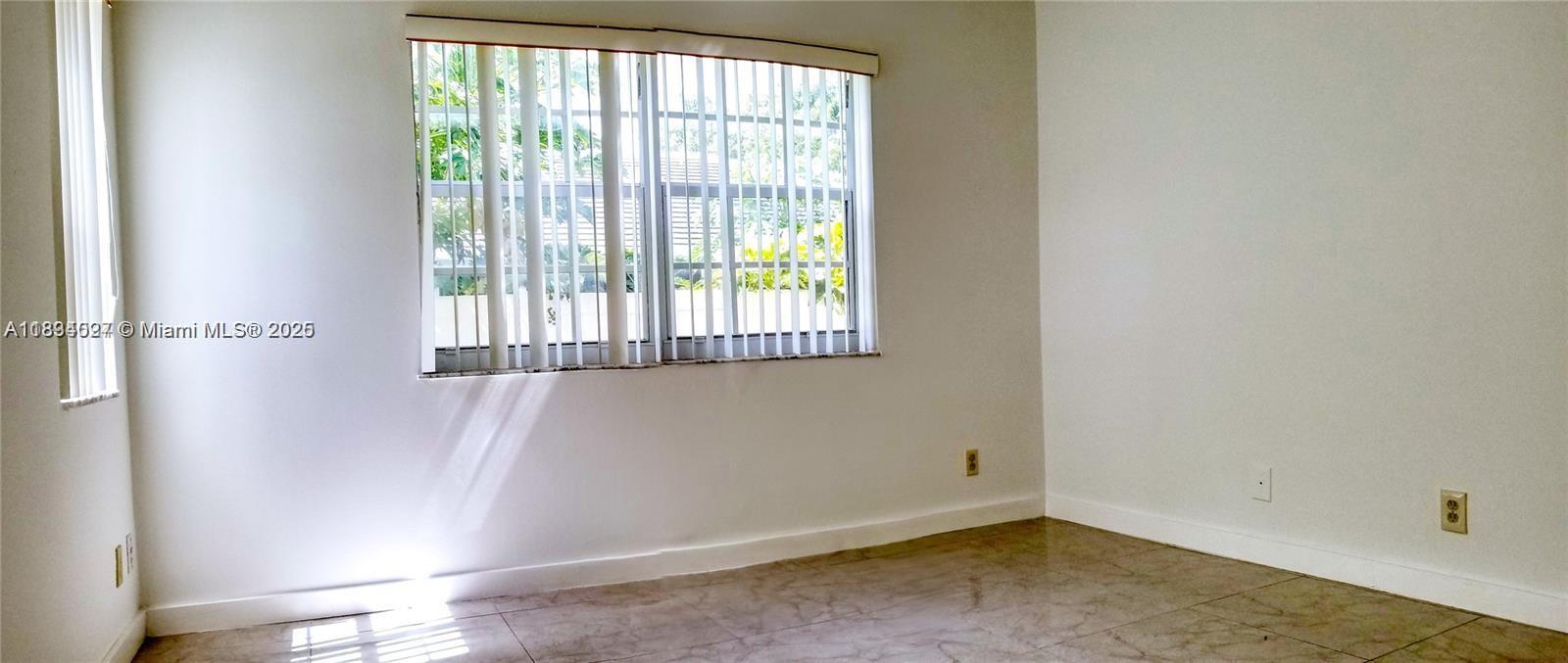 11460 NW 42nd St 11460, Coral Springs, Florida 33065, Amerika Birleşik Devletleri