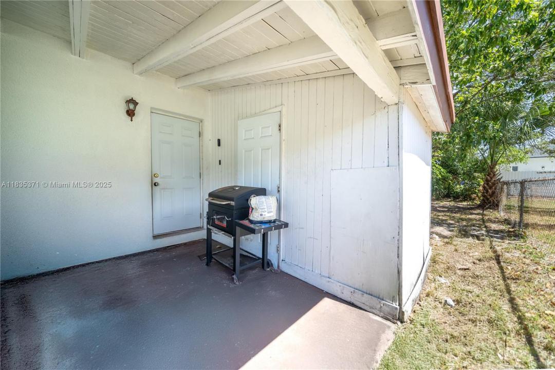 2824 NW 8th St, Fort Lauderdale, 플로리다 33311, 미국