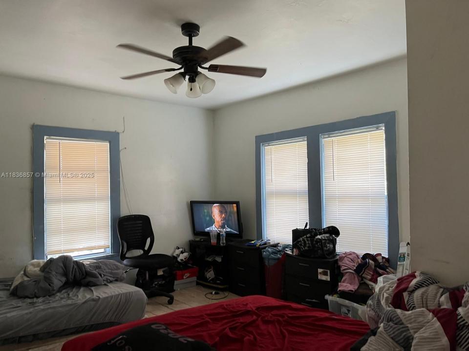1012 18th St, West Palm Beach, Флорида 33407, Соединенные Штаты