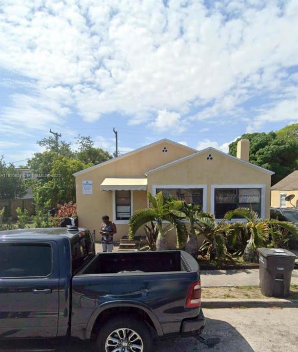 1012 18th St, West Palm Beach, Флорида 33407, Соединенные Штаты