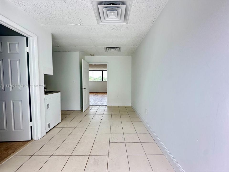 3104 NE 9th St, Fort Lauderdale, Florida 33304