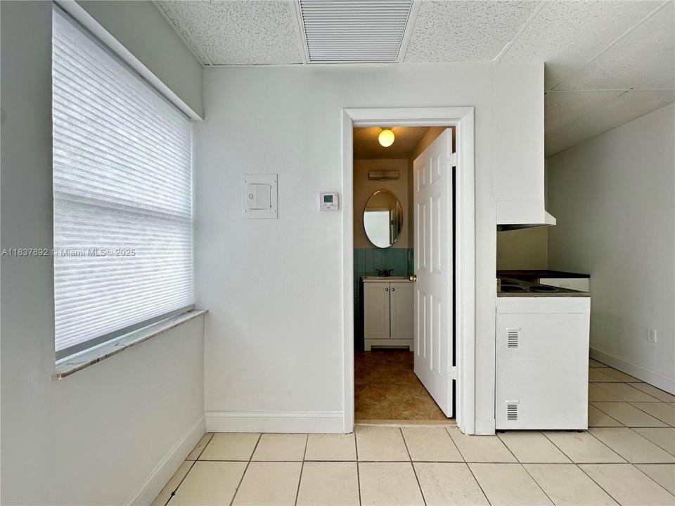 3104 NE 9th St, Fort Lauderdale, Florida 33304