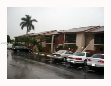 7921 Southgate Blvd D5, North Lauderdale, Florida 33068, USA