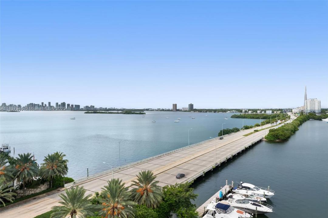 7904 West Dr 901, North Bay Village, Florida 33141