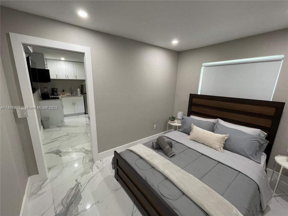 4910 SW 28th Ter 3, Dania Beach, 플로리다 33312, 미국