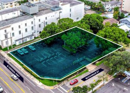 1724 Buchanan St, Hollywood, Florida 33020, USA