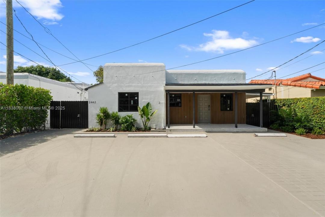 2440 SW 3rd St, Miami, Flórida 33135, Estados Unidos