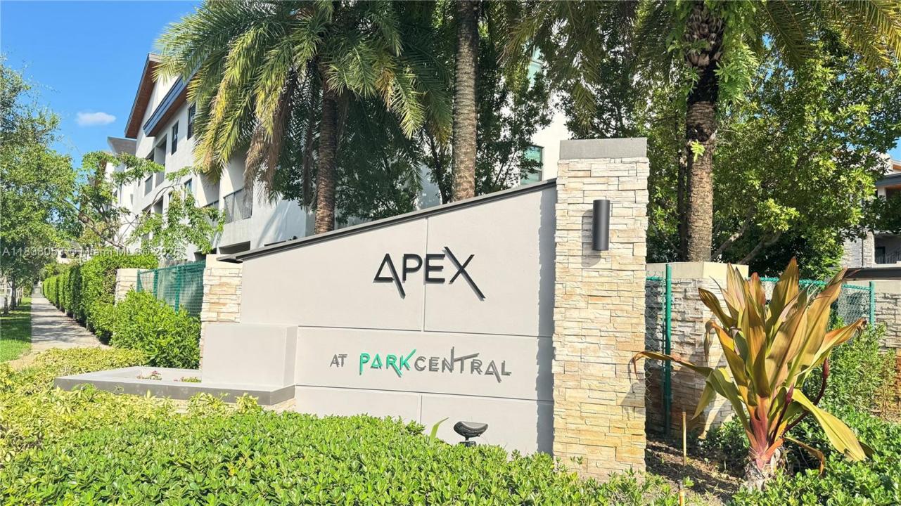 8005 NW 104th Ave 21, Doral, פלורידה 33178, ארצות הברית של אמריקה 