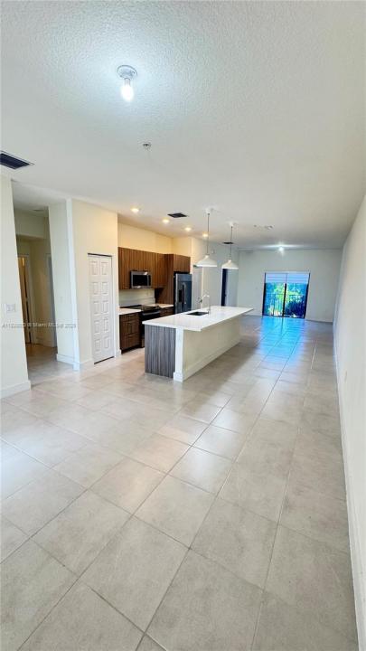 8005 NW 104th Ave 21, Doral, פלורידה 33178, ארצות הברית של אמריקה 