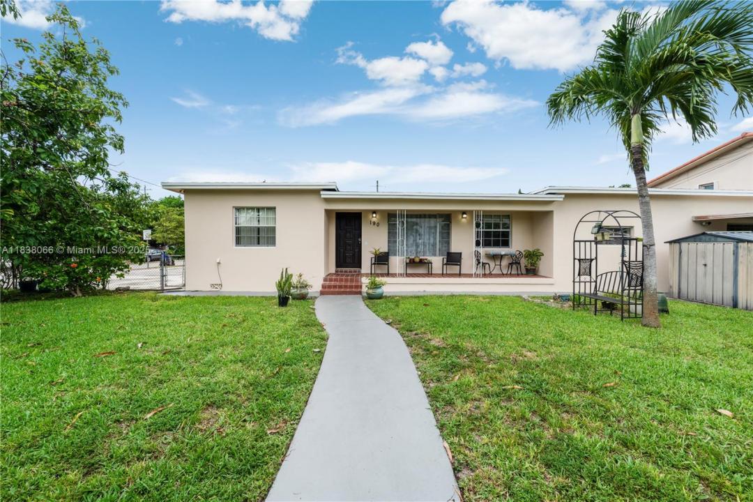 190 E 16th St, Hialeah, Florida 33010, USA