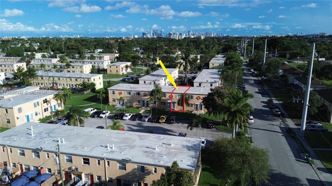 8448 NW 4 8448, Miami, Florida 33150, Stati Uniti
