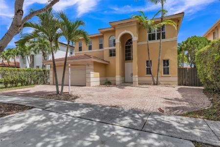 16063 SW 63rd Ter, Miami, Florida 33193, USA