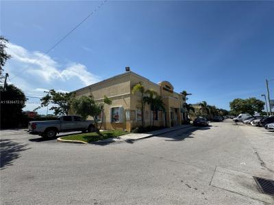 5105 N Dixie Hwy, Deerfield Beach, Florida 33064, Amerika Birleşik Devletleri