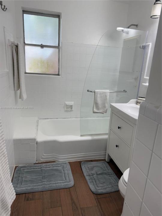 3909 Ponce De Leon Blvd 2, Coral Gables, フロリダ 33134, アメリカ合衆国