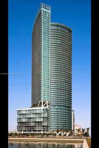 888 Biscayne Blvd 2702, Miami, Florida 33132, USA
