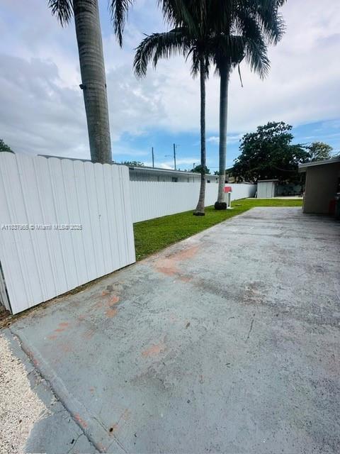 827 SW 3rd St, Florida City, Florida 33034, HOA KỲ
