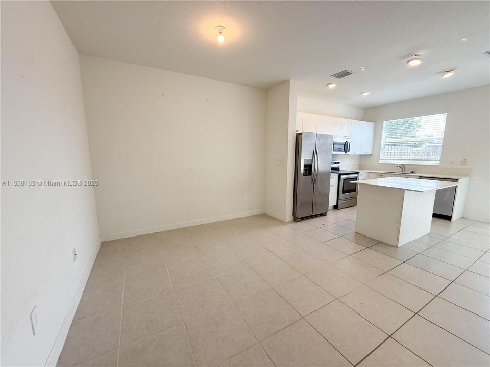 12440 NW 23rd Ct 12440, Miami, Floride 33167, États-Unis