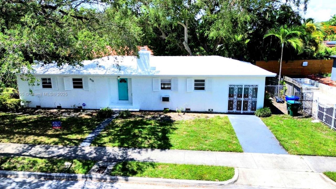 828 NE 76th St, Miami, Florida 33138