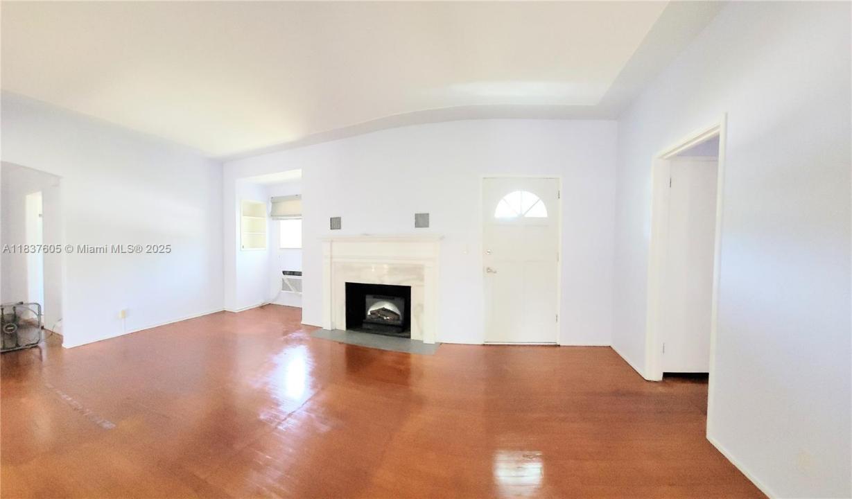 828 NE 76th St, Miami, Florida 33138