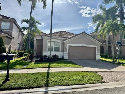 1074 Bluewood Ter 0, Weston, Florida 33327, USA
