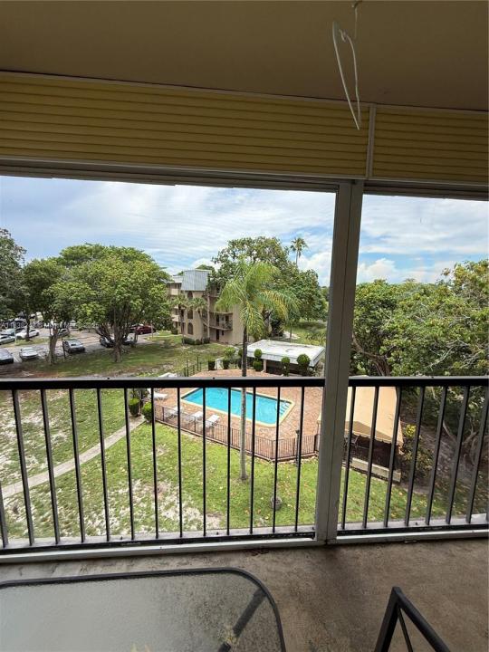 5961 N Falls Cir Dr 408, Lauderhill, 佛羅里達州 33319, 美國