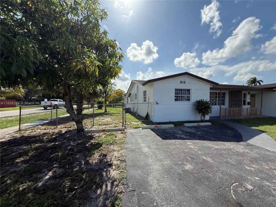 1101 NW 55th Ave A, Lauderhill, 佛羅里達州 33313, 美國