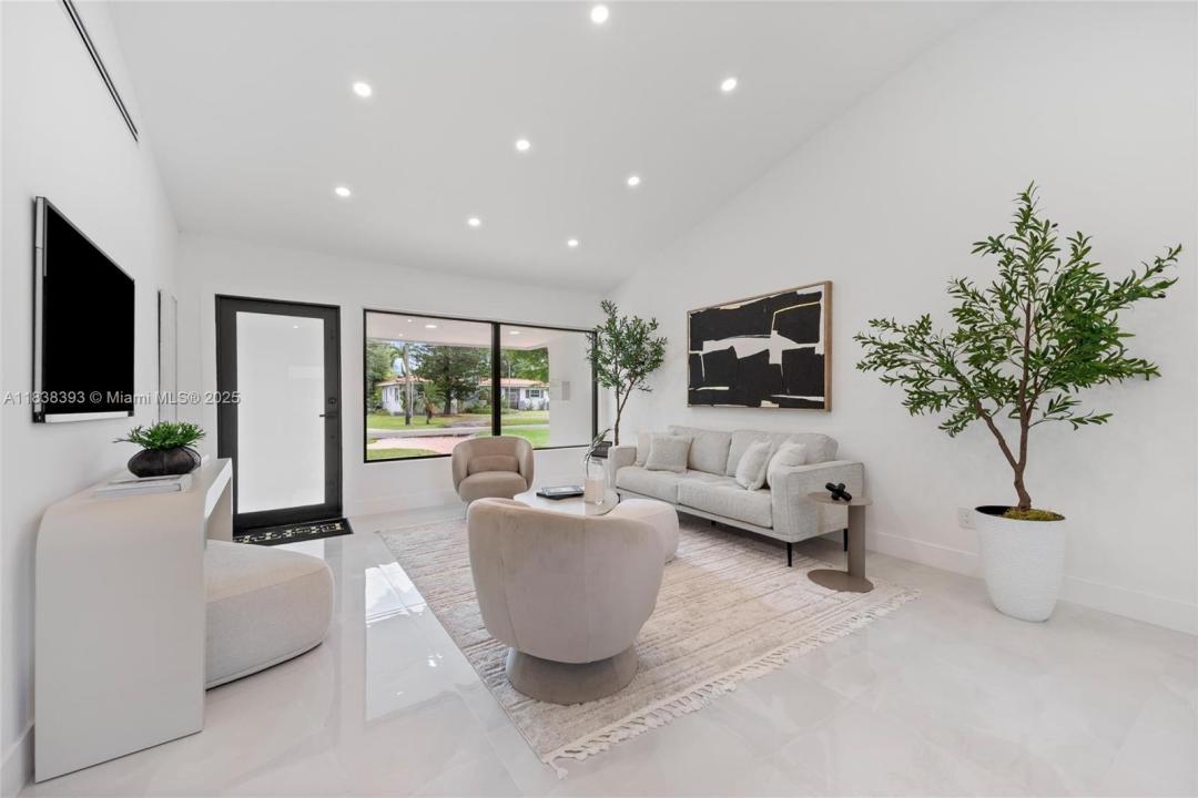 475 NW 87th St, El Portal, Флорида 33150, Соединенные Штаты