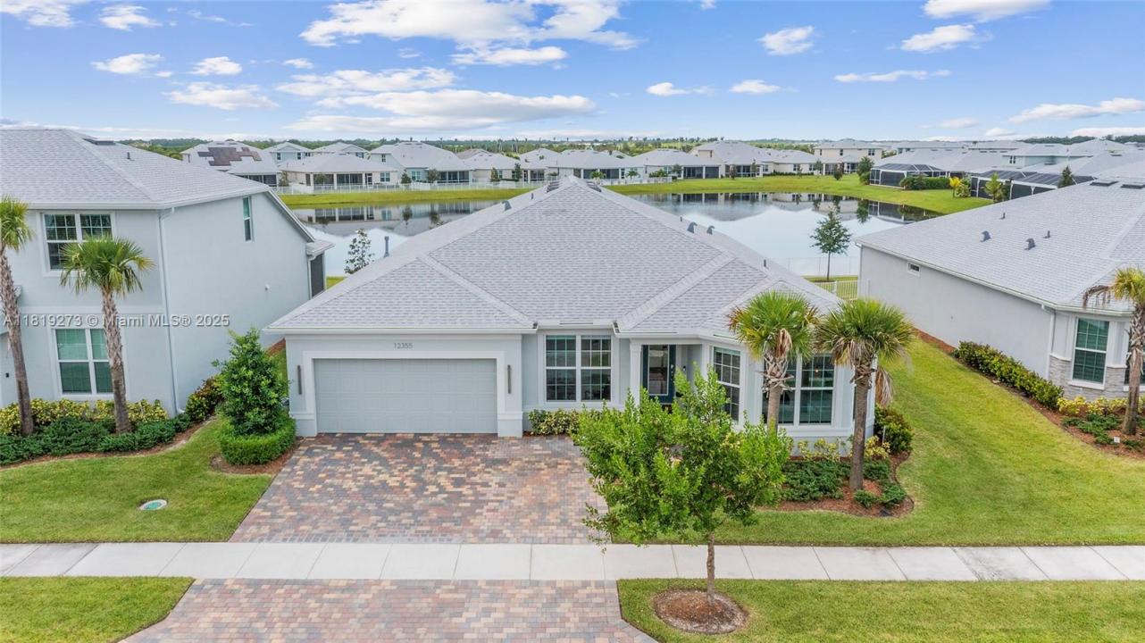 12355 SW Myrtle Oak Dr, Port St. Lucie, Florida 34987