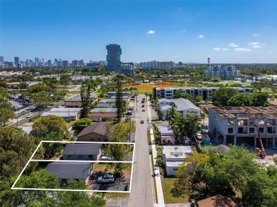 311 SE 3rd Ave, Hallandale Beach, Florida 33009, USA