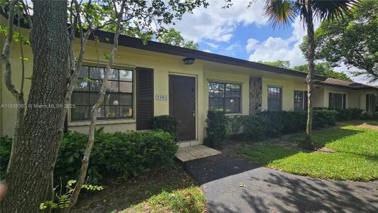 7502 Nova Dr 7502, Davie, Florida 33317, USA